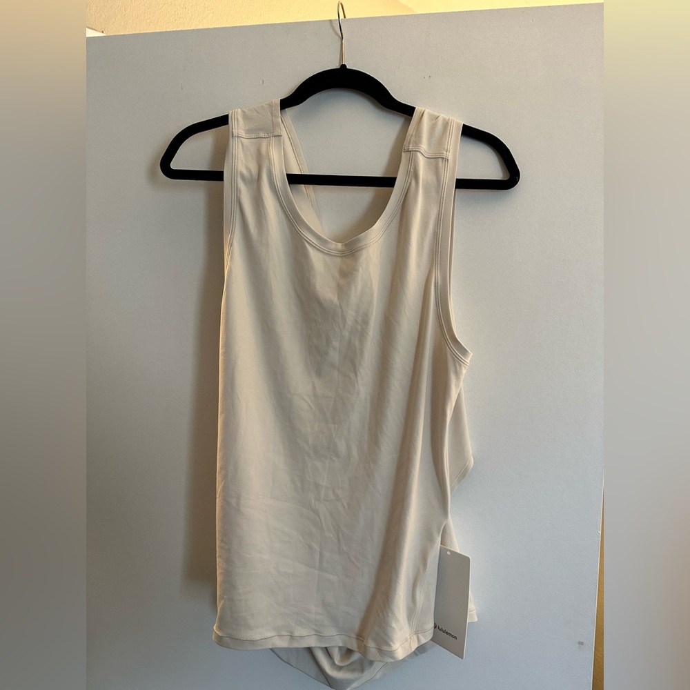 Lululemon nulu back twist yoga tank size 14